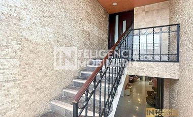 ESPACIO EN RENTA - PRIMER PISO EN CALLE 2 DE MARZO TEXCOCO