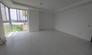 Se vende departamento vista al río piso bajo