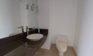 Se vende departamento vista al río piso bajo