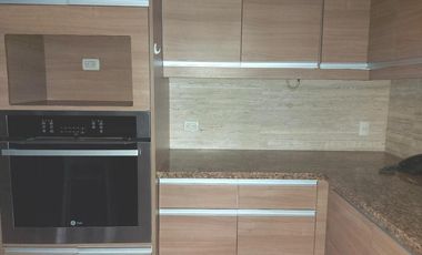 Se vende departamento vista al río piso bajo