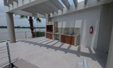 Se vende departamento vista al río piso bajo