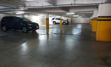 Se vende departamento vista al río piso bajo