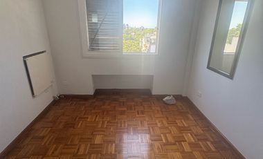 Departamento en La Lucila-Vias/Maipu
