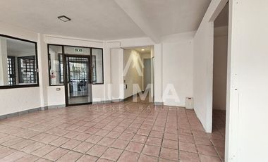 Local en Renta en edificio Rifer