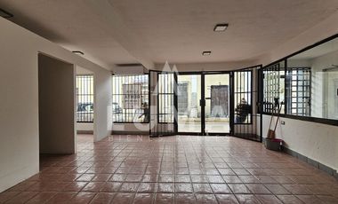 Local en Renta en edificio Rifer
