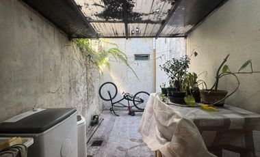 Departamento de un dormitorio con patio en Venta en La Plata