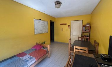 Departamento de un dormitorio con patio en Venta en La Plata