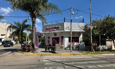 Local en Tapiales