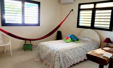 Casa de playa en renta en Chelem, Yucatán a 100m del mar.
