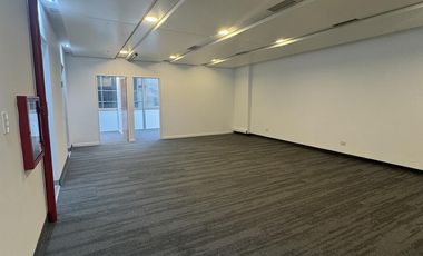 ALQUILER DE OFICINA DE 100 M2 EN EDIFICIO CORPORATIVO EN  MONSERRAT