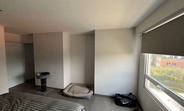 VILLA DEL LAGO, excelente estado