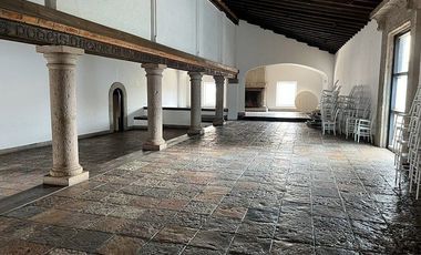 VILLA DEL LAGO, excelente estado