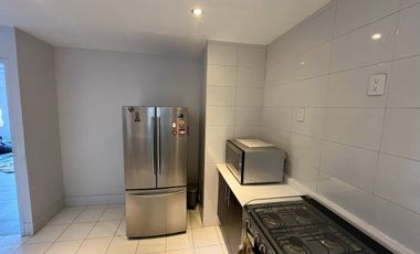 VILLA DEL LAGO, excelente estado