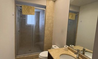 VILLA DEL LAGO, excelente estado