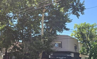 Ph planta alta 3 ambientes en alquiler, Martinez