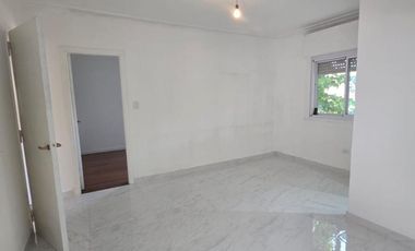 Ph planta alta 3 ambientes en alquiler, Martinez