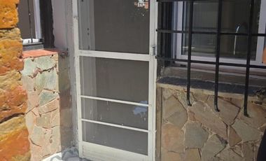 Ph planta alta 3 ambientes en alquiler, Martinez