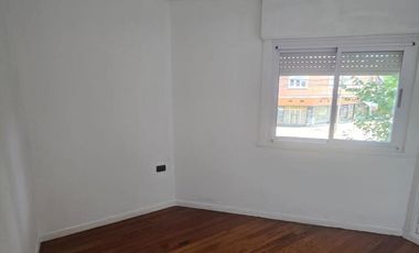 Ph planta alta 3 ambientes en alquiler, Martinez