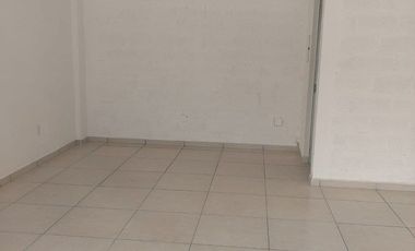 RENTA LOCAL EN PLANTA BAJA PUERTA REAL CORREGIDORA