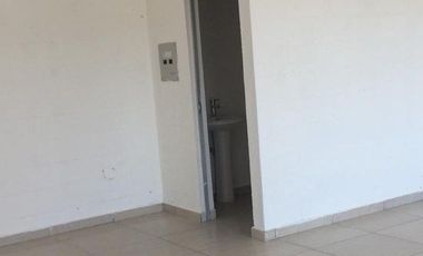 RENTA LOCAL EN PLANTA BAJA PUERTA REAL CORREGIDORA