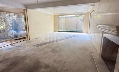 CASA EN VENTA, LOMAS DE CHAPULTEPEC