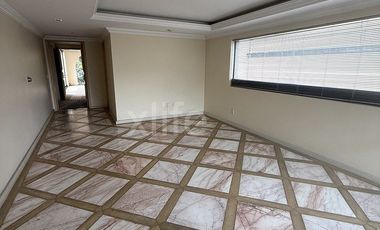 CASA EN VENTA, LOMAS DE CHAPULTEPEC