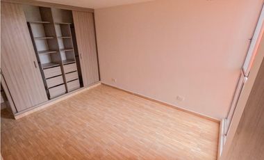 Apartamento en Madrid (Cundinamarca) RAH CO: 25-1863