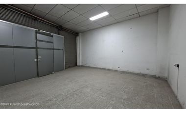 Edificio en Soacha (Cundinamarca) RAH CO: 25-1968