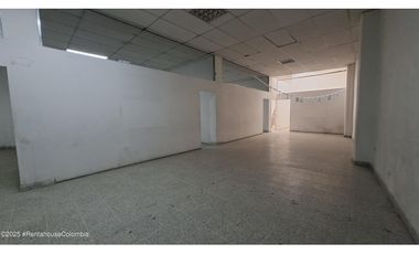 Edificio en Soacha (Cundinamarca) RAH CO: 25-1968