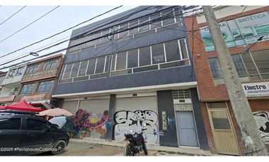 Edificio en Soacha (Cundinamarca) RAH CO: 25-1968