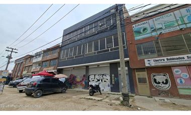 Edificio en Soacha (Cundinamarca) RAH CO: 25-1968