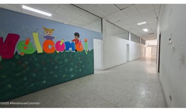 Edificio en Soacha (Cundinamarca) RAH CO: 25-1968