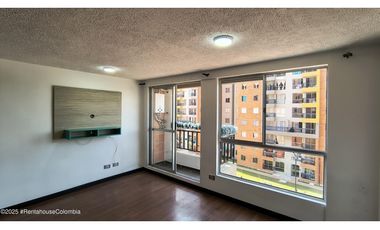 Apartamento en Madrid (Cundinamarca) RAH CO: 25-2015