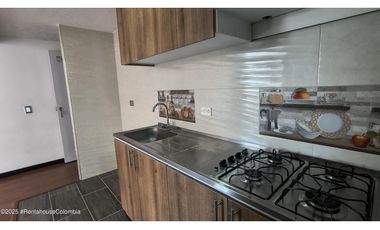 Apartamento en Madrid (Cundinamarca) RAH CO: 25-2015