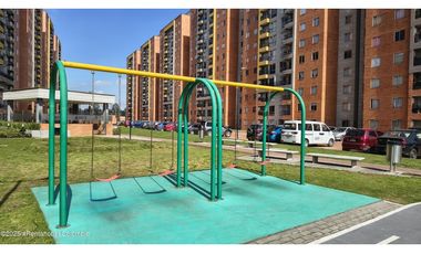 Apartamento en Madrid (Cundinamarca) RAH CO: 25-2015