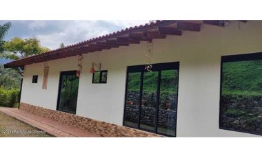 Casa en La Vega (Cundinamarca) RAH CO: 26-52