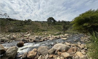 Lote en Silvania (Cundinamarca) RAH CO: 26-56