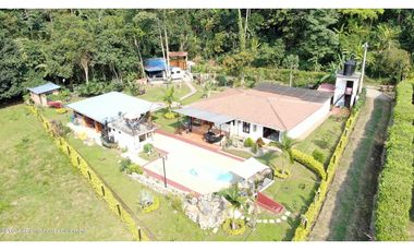 Casa en La Mesa (Cundinamarca) RAH CO: 26-53