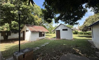 Hotel en Ricaurte (Cundinamarca) RAH CO: 26-105