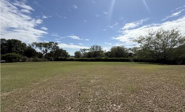 Hotel en Ricaurte (Cundinamarca) RAH CO: 26-105