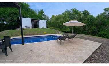 Casa en Apulo (Cundinamarca) RAH CO: 26-135