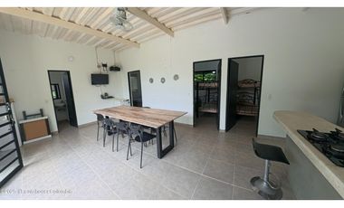 Casa en Apulo (Cundinamarca) RAH CO: 26-135