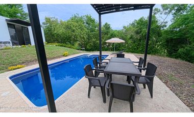 Casa en Apulo (Cundinamarca) RAH CO: 26-135