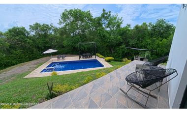 Casa en Apulo (Cundinamarca) RAH CO: 26-135