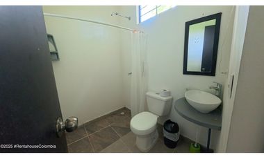 Casa en Apulo (Cundinamarca) RAH CO: 26-135