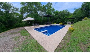 Casa en Apulo (Cundinamarca) RAH CO: 26-135