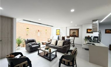 VENTA DE CASA EN UNIDAD CERRADA LLANOGRANDE 