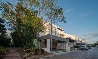Casa en Venta en Vía Cumbres, Cancún