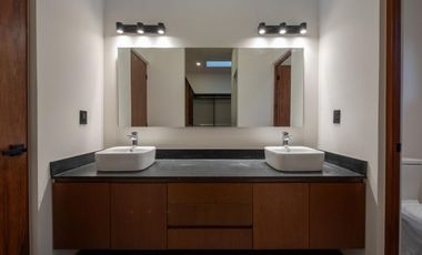 Casa en Venta en Vía Cumbres, Cancún