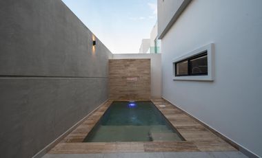 Casa en Venta en Vía Cumbres, Cancún